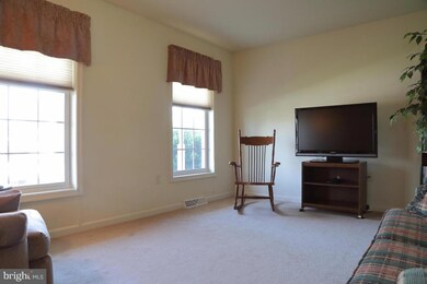 4184 Green Park Dr, Mount Joy, PA 17552 - photo 2