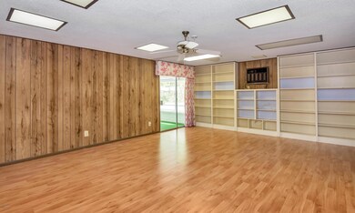 17607 N Calico Dr, Sun City, AZ 85373 - photo 7