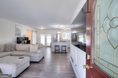 2725 Shoreland Dr SW, Atlanta, GA 30331 - photo 2