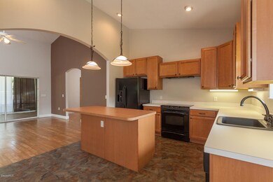 1111 Gary Hunt Rd-13