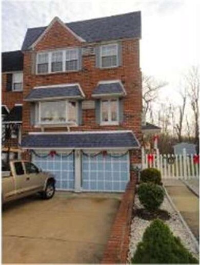 4240 Carteret Dr, Philadelphia, PA 19114 - photo 2
