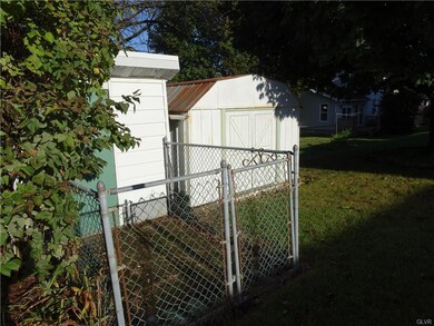 4310 Spruce St, Whitehall, PA 18052 - photo 7