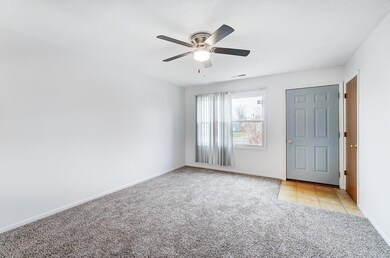 1806 Dallas St, Auburn, IN 46706 - photo 7