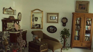 10429 W Hutton Dr, Sun City, AZ 85351 - photo 4