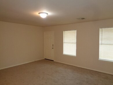 16750 Fallen Timbers Dr, Conroe, TX 77385 - photo 3