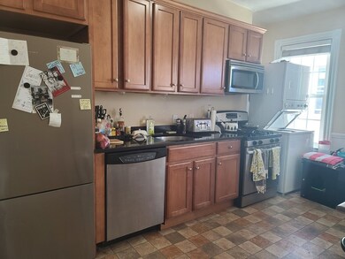 658 E 8th St unit 3, Boston, MA 02127 - photo 3