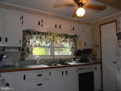 102 Magnolia Ln, Tabernacle, NJ 08088 - photo 6