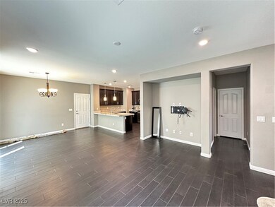 11067 Camden Bay St, Las Vegas, NV 89179 - photo 3