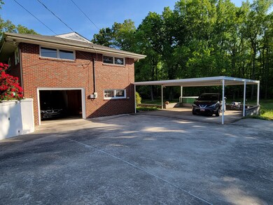 1003 Sycamore Dr unit 1003, Manchester, TN 37355 - photo 5