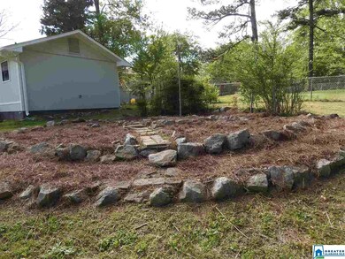 416 Daniel Dr NE, Center Point, AL 35215 - photo 5