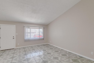 3322 N 80th Dr, Phoenix, AZ 85033 - photo 6