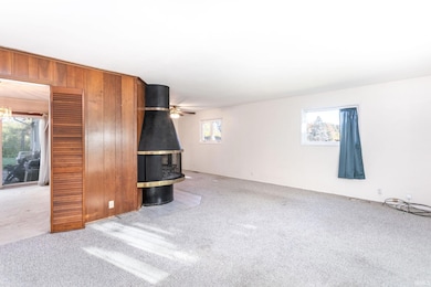 1819 Woodmont Dr, South Bend, IN 46614 - photo 4