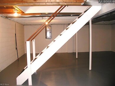 Nice lower level w/walk-out!