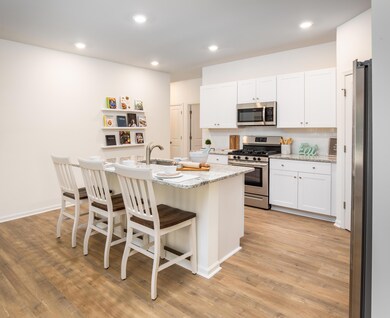 503 Spanish Wells Rd, Summerville, SC 29486 - photo 3