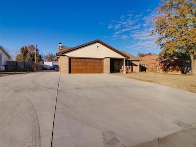 1006 E 13th St, Cushing, OK 74023 - photo 6