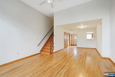 210 Pavonia Ave, Jersey City, NJ 07302 - photo 3