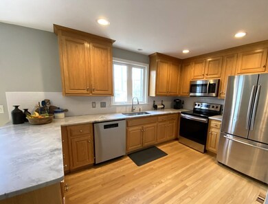 11 Church St unit B, Sutton, MA 01590 - photo 2