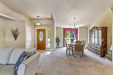 834 Idle Ct, Grants Pass, OR 97527 - photo 6