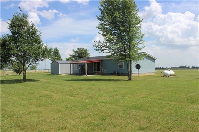 7098 E Bowers Rd, Darlington, IN 47940 - photo 3