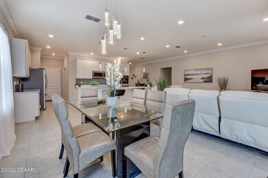6-Dining-Area