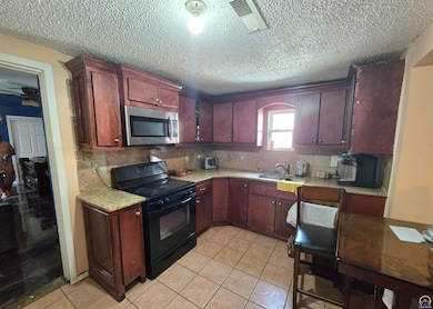 206 SE Klein St, Topeka, KS 66607 - photo 4