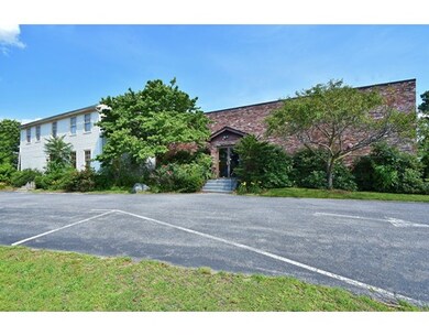 168 Lexington St, Woburn, MA 01801 - photo 4