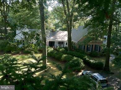 3340 Sleepy Hollow Rd, Falls Church, VA 22044 - photo 2