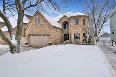 657 N West Ave, Elmhurst, IL 60126 - photo 2