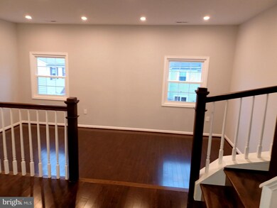 6036 Selwood Place, Springfield, VA 22152 - photo 5