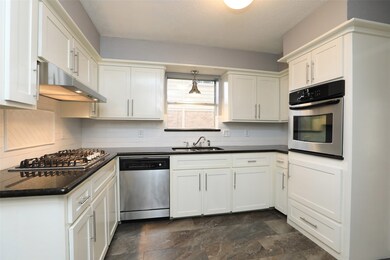 13027 Belgrave Dr, Cypress, TX 77429 - photo 3