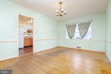 2017 Winford Rd, Baltimore, MD 21239 - photo 7