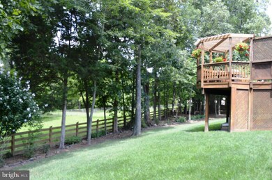 9939 Bagpipe Ct, Bristow, VA 20136 - photo 7