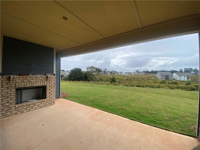 233 Oakdale Rd, Jefferson, GA 30549 - photo 5