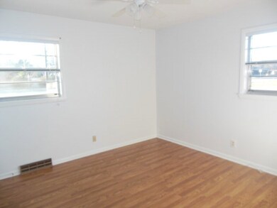 919 S Alice St, Dothan, AL 36301 - photo 7