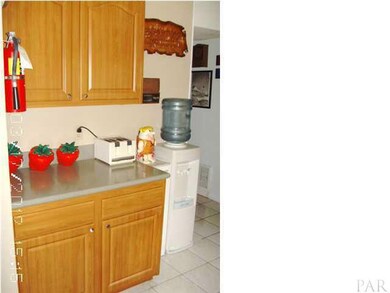 8141 Westbourne Dr, Pensacola, FL 32506 - photo 4