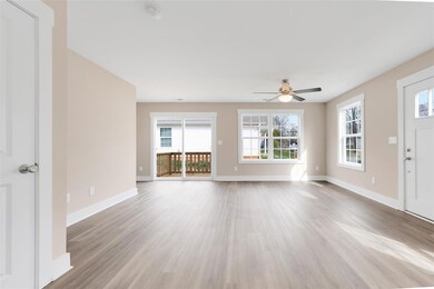 1024 4th St, Statesville, NC 28677 - photo 4