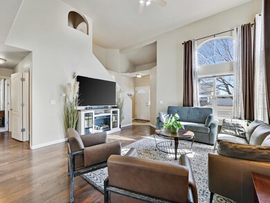 647 Longs Peak Dr, Grand Junction, CO 81504 - photo 5