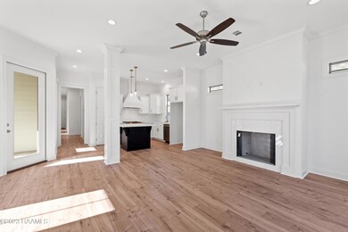 206TrailPointe-21