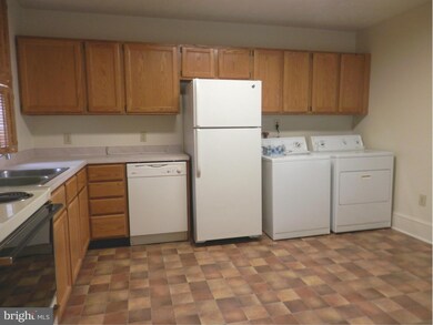 207 Piccadilly St unit 1, Edinburg, VA 22824 - photo 4