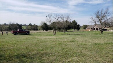 12 Woodland Ct, Gainesville, TX 76240 - photo 2