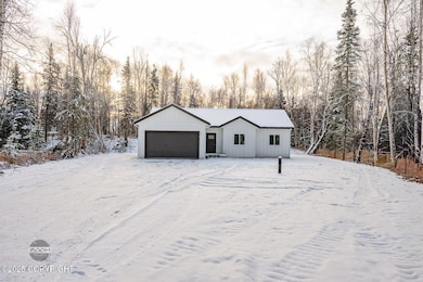 11272 W Milkyway Ln, Wasilla, AK 99654 - photo 4