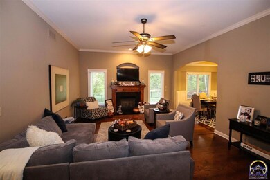 4412 SW Shenandoah Rd, Topeka, KS 66610 - photo 5