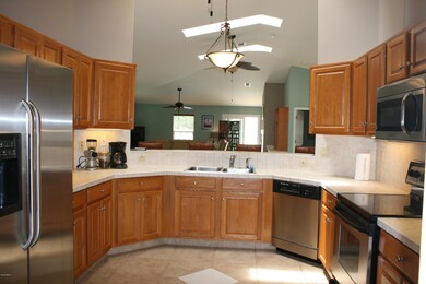 Open plan - kitchen in heart