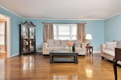 LR to Dining Room