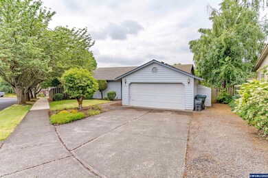 890 Fran St SE, Salem, OR 97306 - photo 2