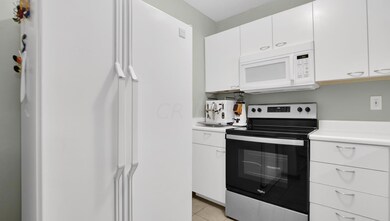 17-web-or-mls-2258-lila-way