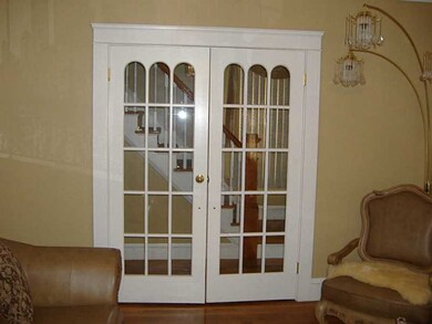 9 Crescent St, Providence, RI 02907 - photo 3