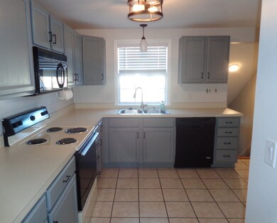 19 Berrington Rd unit 19, Leominster, MA 01453 - photo 5