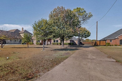 1121 Reedsport Place, Desoto, TX 75115 - photo 2