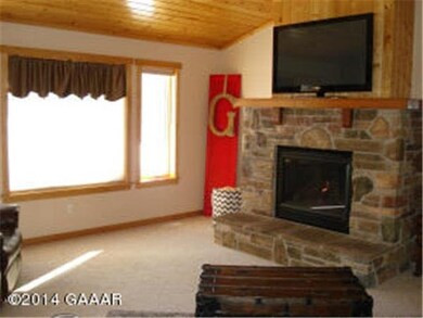 1024 Cross Country Ln SW, Alexandria, MN 56308 - photo 3